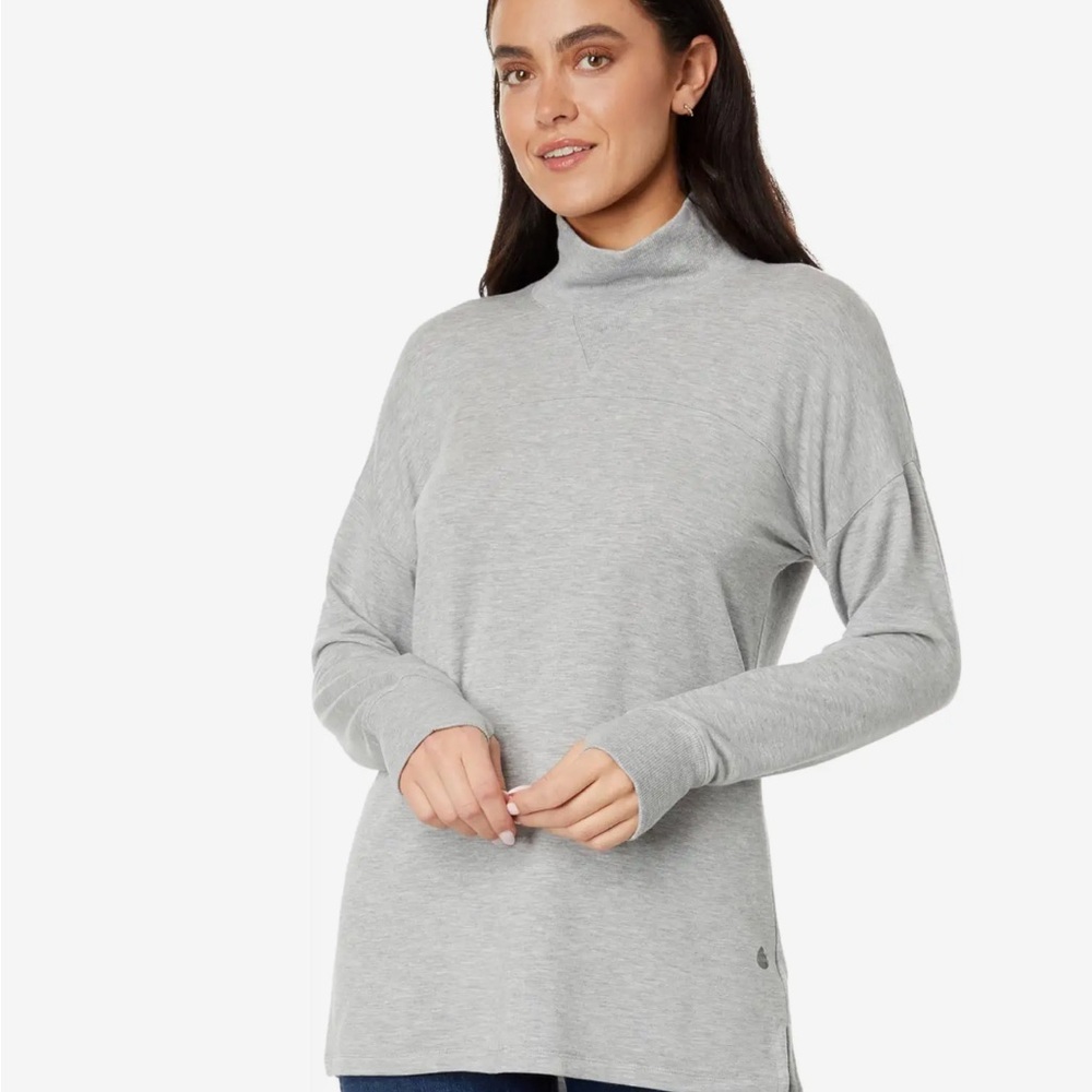 Softflex Mock neck Pullover